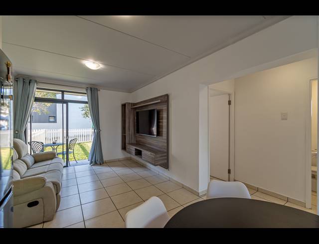 2 BEDROOM APARTMENT FOR SALE IN BALLITO CENTRAL